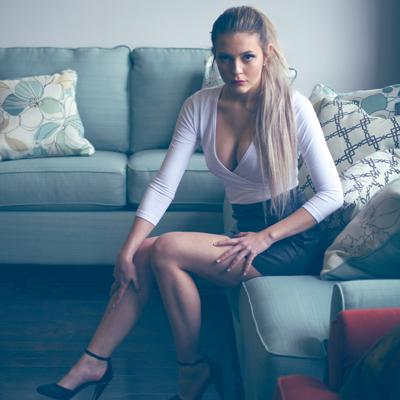 kathryn-foucha-dino-celestino-sofa